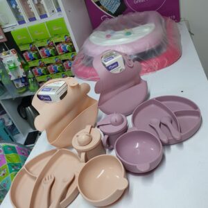 Silicone feeding sets